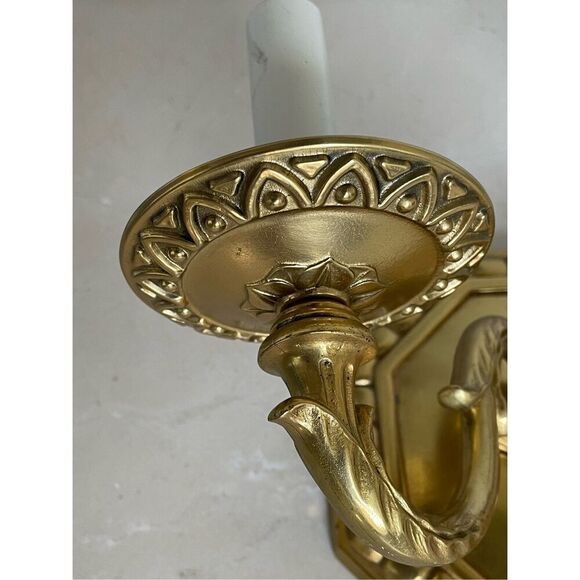 Antique Solid Brass Wall Sconse 2 Light Arm Artichoke Floral Design - Picture 6 of 7